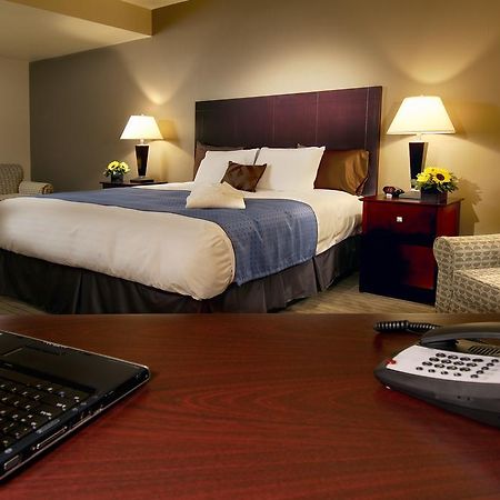 Nichols Village Hotel And Spa Clarks Summit Bagian luar foto