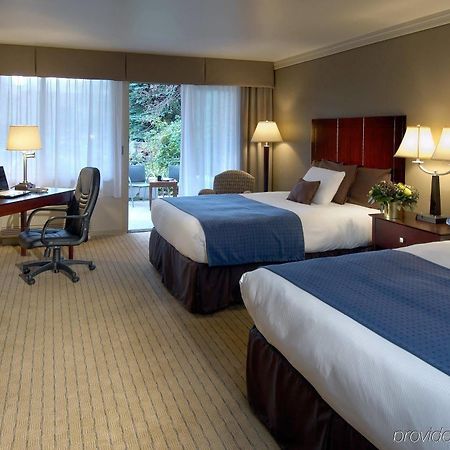 Nichols Village Hotel And Spa Clarks Summit Bagian luar foto