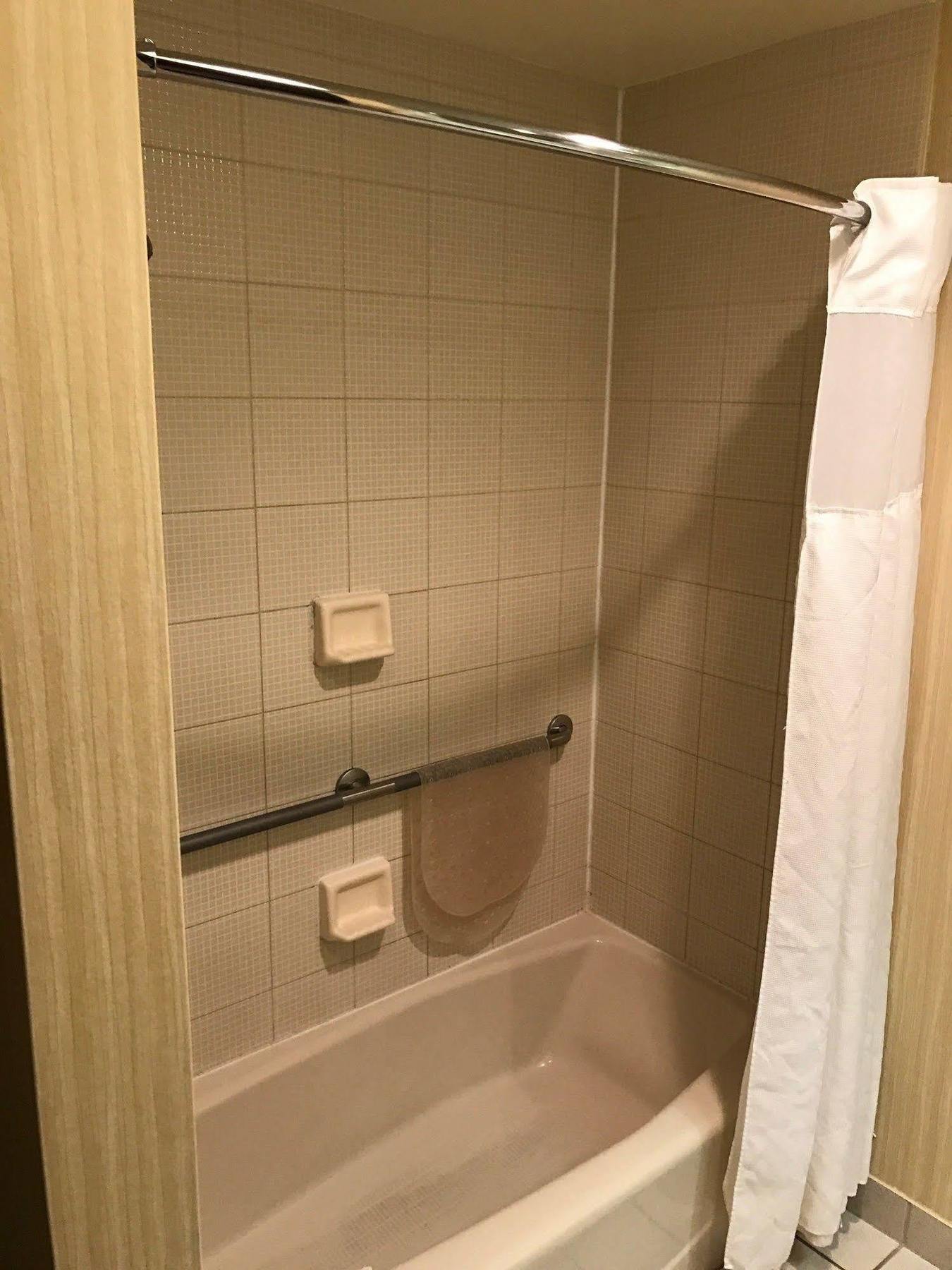 Nichols Village Hotel And Spa Clarks Summit Bagian luar foto